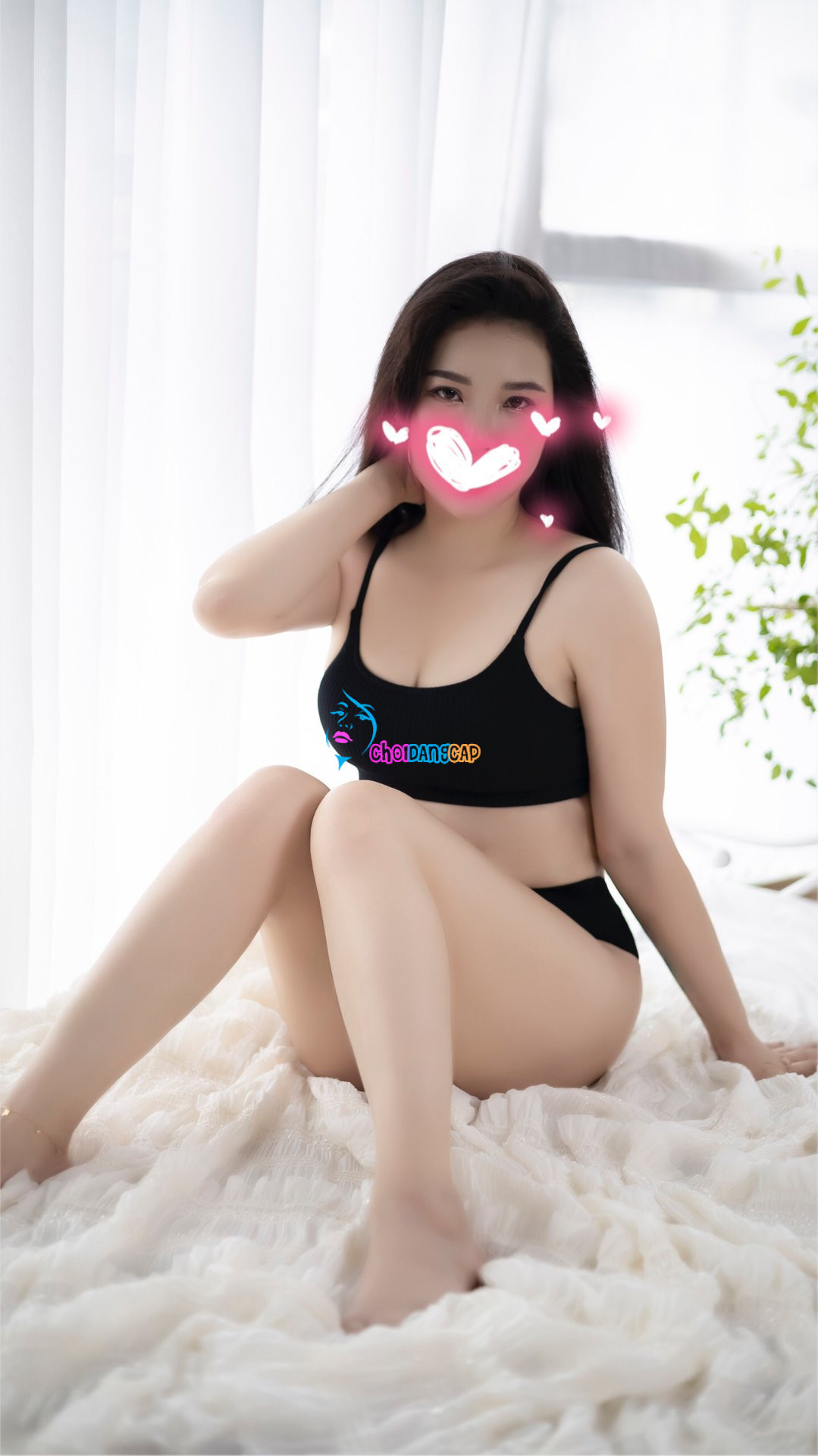 1HNV2BMN0_962MEL.jpg