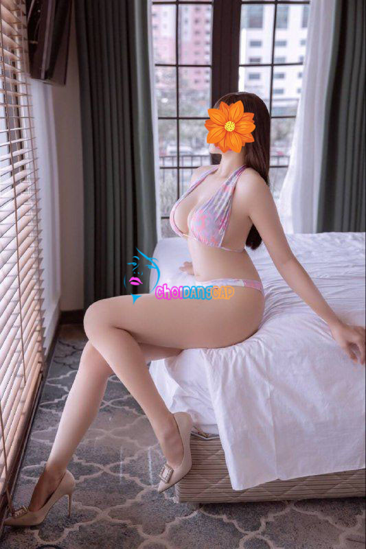 b8679ae8-dead-4c25-b5ae-d8f077cda932.jpg