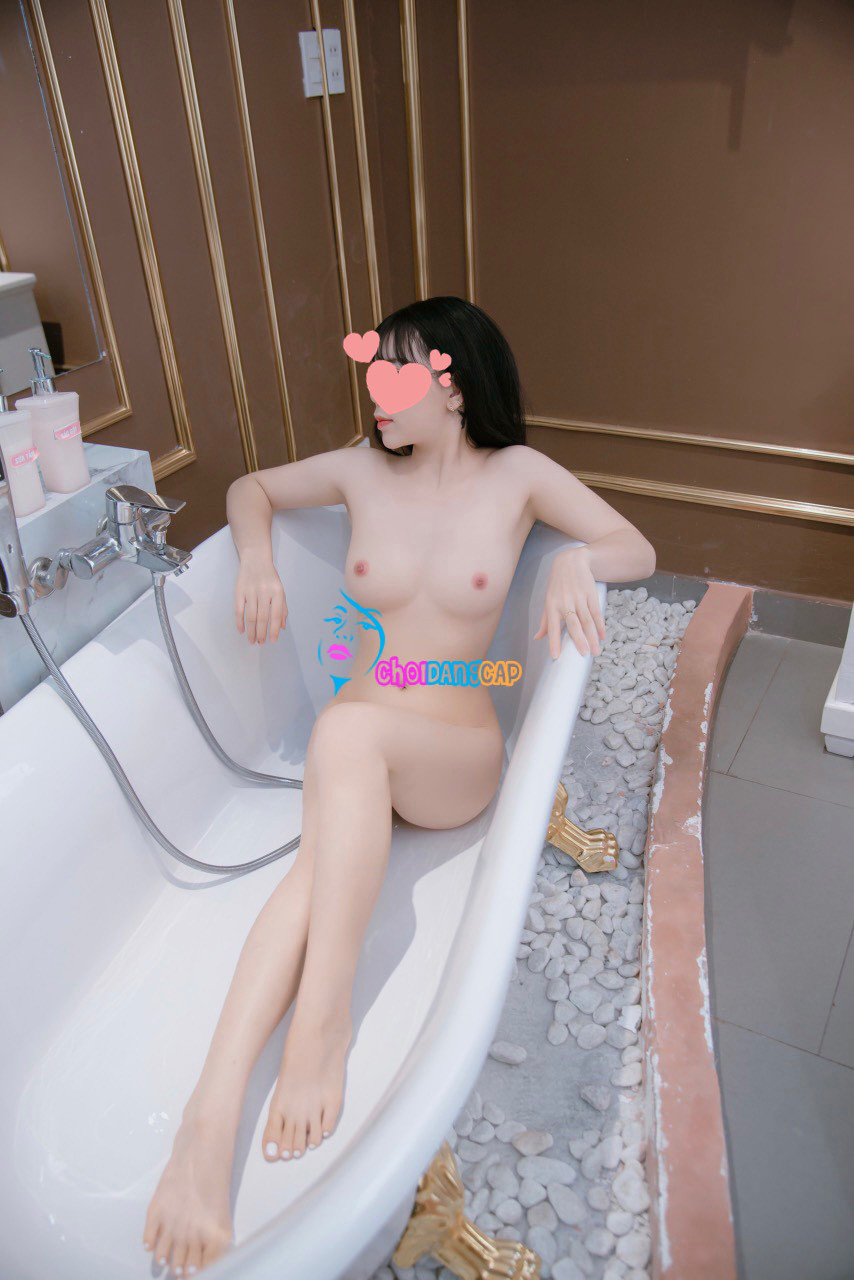reup-em-hang-2k3-em-gai-loli-de-thuong-2234702-original.jpg