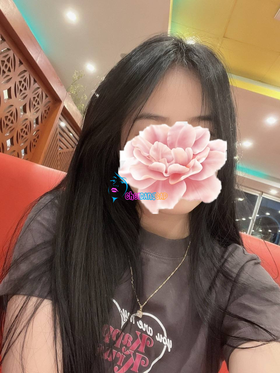 em yeu hai yen gai xinh vu vung dep yeu ngay tu cai nhin 3307920 original