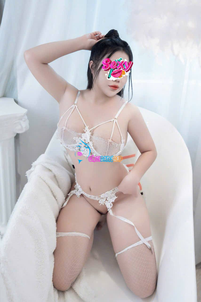 1000047215